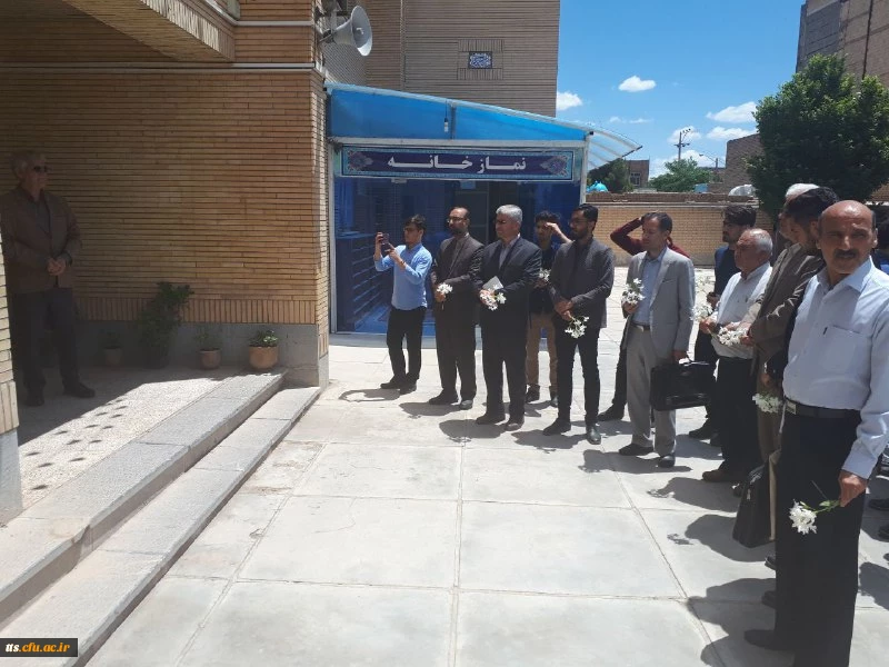 برگزاری مراسم گرامیداشت سالگردارتحال بنیانگذارجمهوری اسلامی ایران امام خمینی(ره) دردانشگاه فرهنگیان علامه طباطبایی سبزوار با حضورمعاونت دانشگاه واعضاء هیات علمی وکارکنان ودانشجومعلمان 6