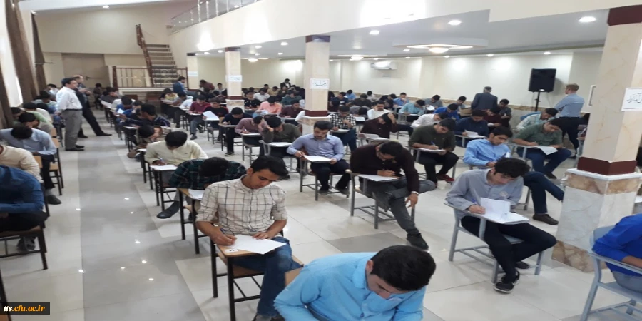 بازدید کارشناس نظارت و ارزیابی مدیریت امور پردیسها از روند برگزاری امتحانات واحد علامه طباطبایی سبزوار 3