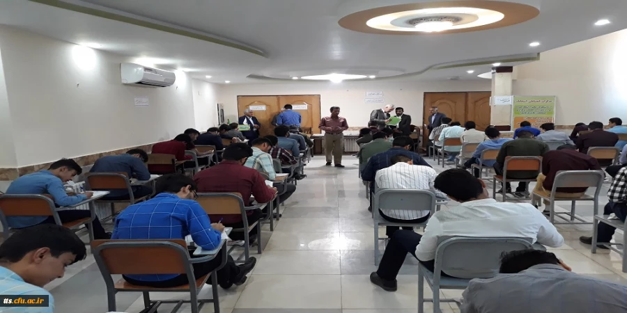 بازدید کارشناس نظارت و ارزیابی مدیریت امور پردیسها از روند برگزاری امتحانات واحد علامه طباطبایی سبزوار 5