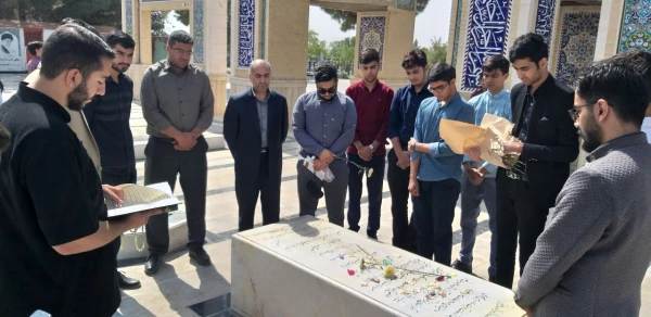 تجدید میثاق دانشجویان دانشگاه فرهنگیان سبزوار با شهدا  4