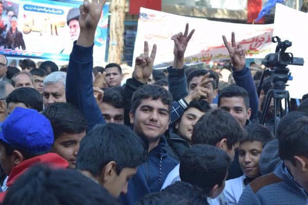 حضور گسترده و پرشور دانشجویان دانشگاه فرهنگیان سبزوار در راهپیمایی یوم الله ۱۳ آبان
 6