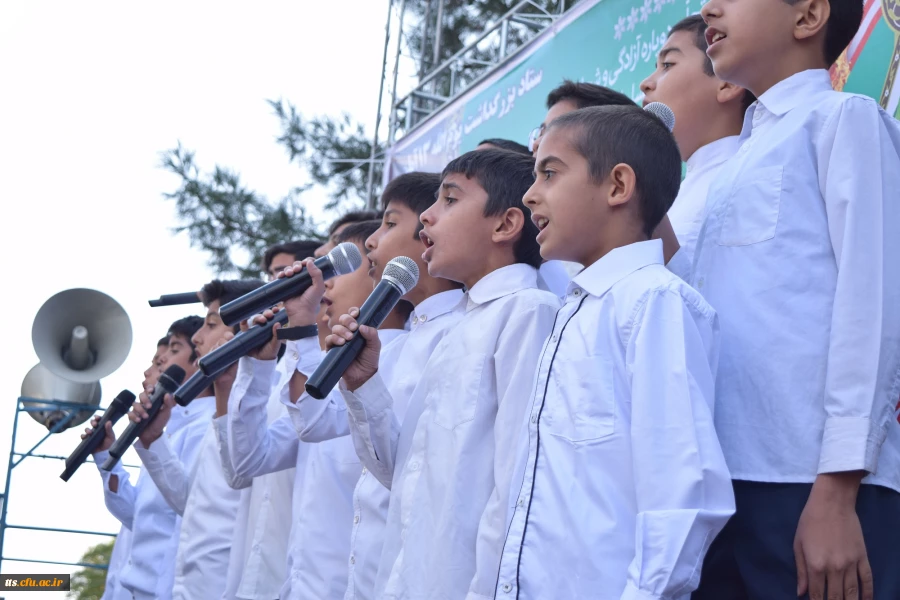 حضور گسترده و پرشور دانشجویان دانشگاه فرهنگیان سبزوار در راهپیمایی یوم الله ۱۳ آبان
 8