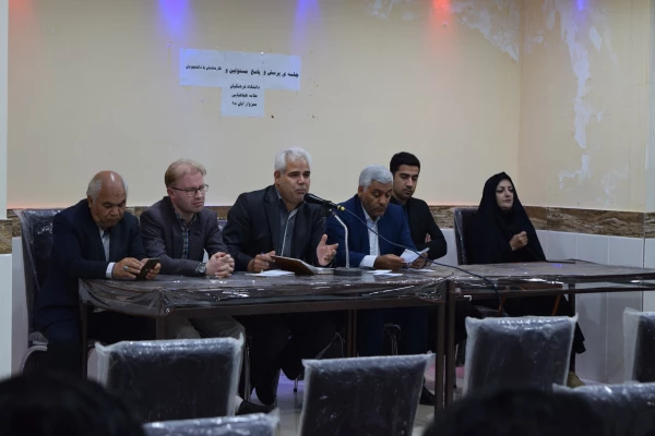 جلسه ی پرسش و پاسخ مسئولین و کارشناسان مرکز علامه طباطبایی سبزوار با دانشجو معلمان در تاریخ 1398/08/12 برگزار گردید. 2