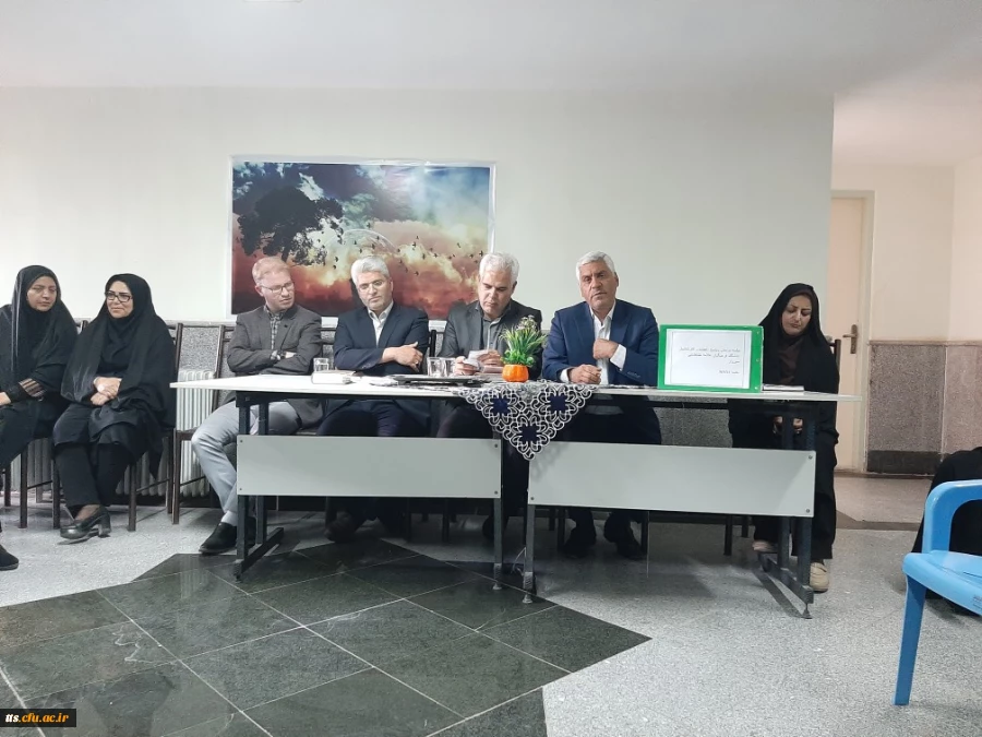 جلسه ی پرسش و پاسخ مسئولین و کارشناسان مرکز علامه طباطبایی سبزوار با دانشجو معلمان در تاریخ 1398/08/12 برگزار گردید. 5