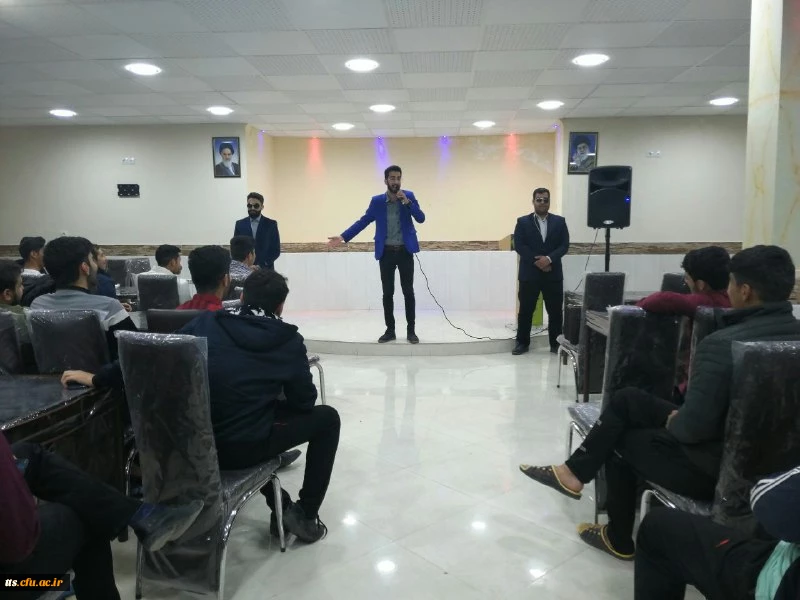 اجرای نمایش کمدی توسط کانون  فرهنگی تئاتر ونمایش  دردانشگاه فرهنگیان سبزوار 2