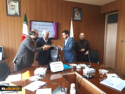 برگزاری جلسه مسئولین دانشگاه فرهنگیان سبزوار  با دبیران کانون های فرهنگی وانجمن های علمی دانشجویی درمحل سالن کنفرانس دانشگاه                    