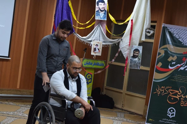 مراسم بزرگداشت هفته ی بسیج در واحد علامه طباطبایی سبزوار  برگزار شد 3