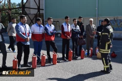 کارگاه اطفاء حریق با حضور کارشناسان خدمات ایمنی و آتش نشانی شهرداری سبزوار در دانشگاه فرهنگیان واحد علامه طباطبایی سبزوار برگزار گردید.  5