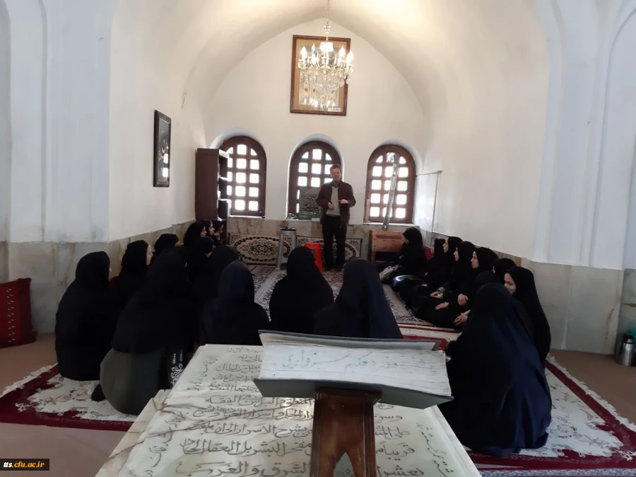 حضور دانشجومعلمان واحد خواهران، دانشگاه فرهنگیان سبزوار در آرامگاه حاج ملاهادی سبزواری 3