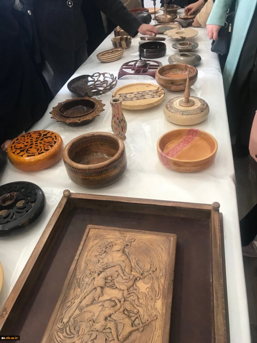 برگزاری کلاس درس، در کارگاه هنر یکی از هنرمندان شهرستان سبزوار 4