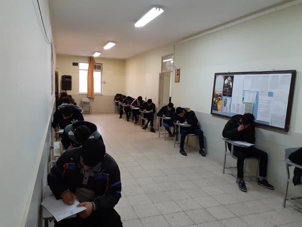 بازدید سرزده ریاست و معاونت محترم دانشگاه، از فرآیند برگزاری امتحانات ترم اول دانشگاه فرهنگیان واحد علامه طباطبایی سبزوار 2