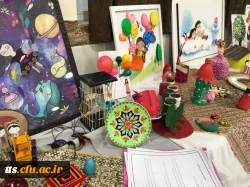 به همت دانشجو معلمان واحد (خواهران) نمایشگاه و کارگاه آثار هنری دانشجو معلمان ورودی 97 این دانشگاه، در محل سالن اجتماعات دانشگاه، برگزار گردید.  3