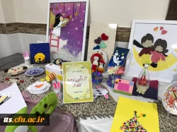 به همت دانشجو معلمان واحد (خواهران) نمایشگاه و کارگاه آثار هنری دانشجو معلمان ورودی 97 این دانشگاه، در محل سالن اجتماعات دانشگاه، برگزار گردید.  2