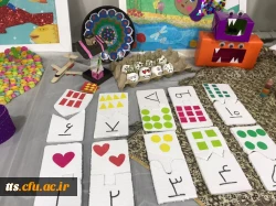 به همت دانشجو معلمان واحد (خواهران) نمایشگاه و کارگاه آثار هنری دانشجو معلمان ورودی 97 این دانشگاه، در محل سالن اجتماعات دانشگاه، برگزار گردید.  5