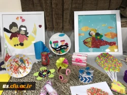 به همت دانشجو معلمان واحد (خواهران) نمایشگاه و کارگاه آثار هنری دانشجو معلمان ورودی 97 این دانشگاه، در محل سالن اجتماعات دانشگاه، برگزار گردید.  6