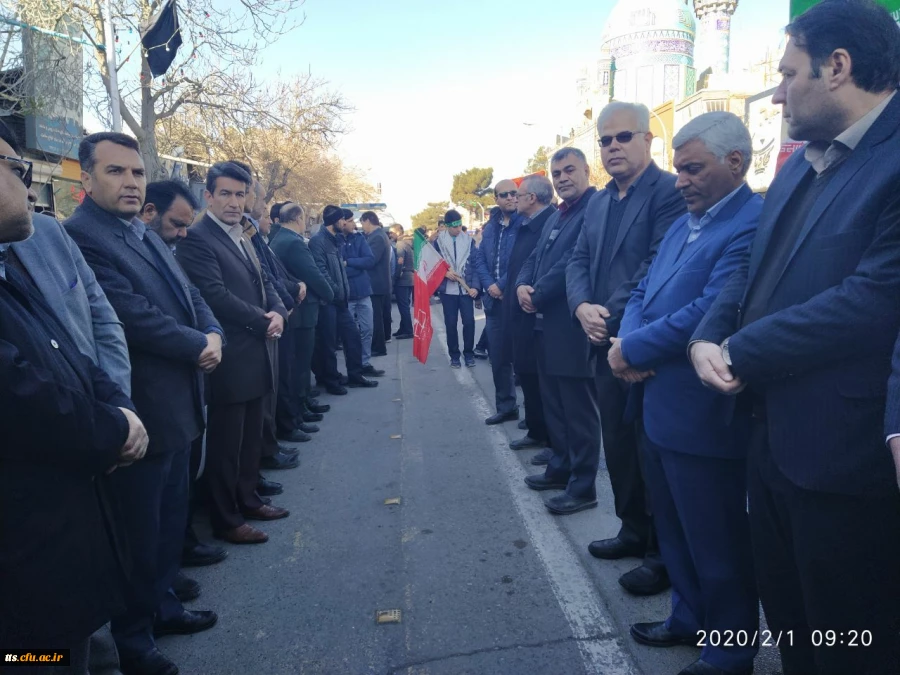 گرامیداشت 12 بهمن ماه سالروز ورود امام خمینی (ره) به کشور و آغاز دهه فجر، با حضور حداکثری دانشجو معلمان و مسئولین دانشگاه فرهنگیان سبزوار، هم صدا با دیگر اقشار مردم در این شهرستان برگزار گردید.  2