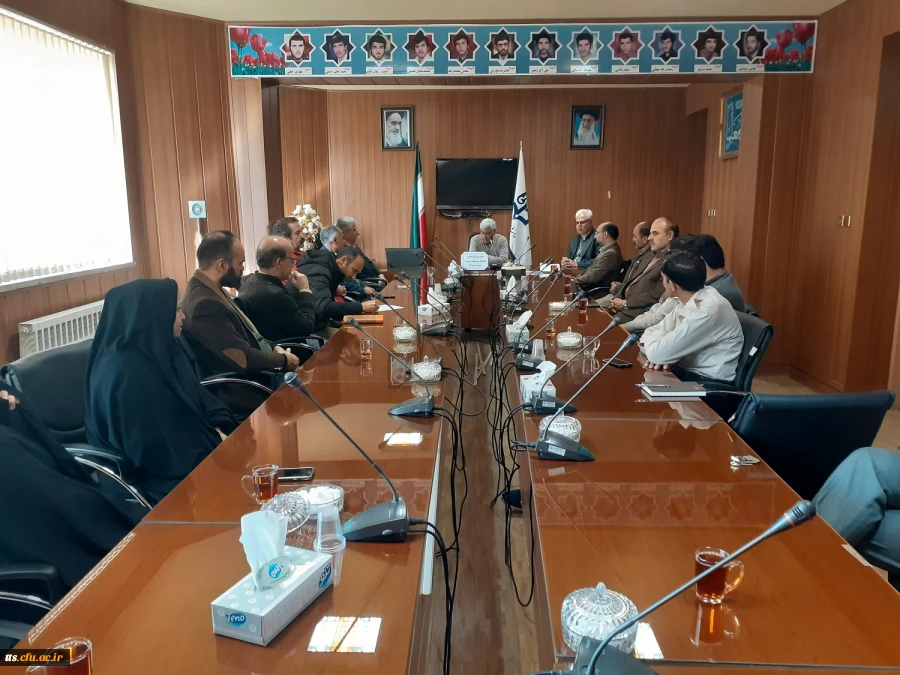 برگزاری جلسه شورای اداری دانشگاه فرهنگیان سبزوار، با محوریت اقدامات پیشگیرانه در جهت عدم به ابتلا به ویروس کرونا.  3