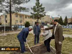 کاشت 10 اصله درخت، همزمان با گرامیداشت روز درختکاری در دانشگاه فرهنگیان سبزوار صورت گرفت.  6