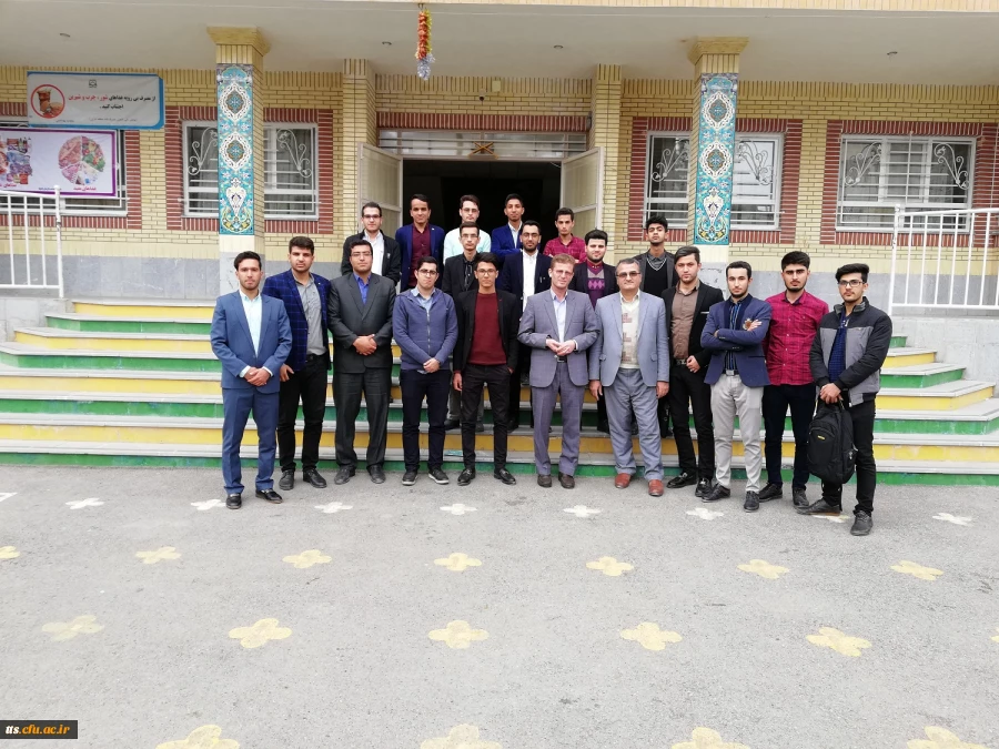 یاد ایام، همزمان با گرامیداشت دهه سرآمدی آموزش.(تصاویری از فارغ التحصیلان و دانشجو معلمان برتر آموزشی دانشگاه فرهنگیان، واحد علامه طباطبایی سبزوار در سنوات گذشته) 4