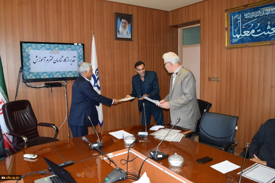 برگزاری جلسه شورای اداری دانشگاه فرهنگیان سبزوار  6