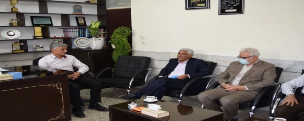 حضور جمعی از پرسنل دانشگاه فرهنگیان سبزوار در اداره آموزش و پرورش شهرستان سبزوار  2