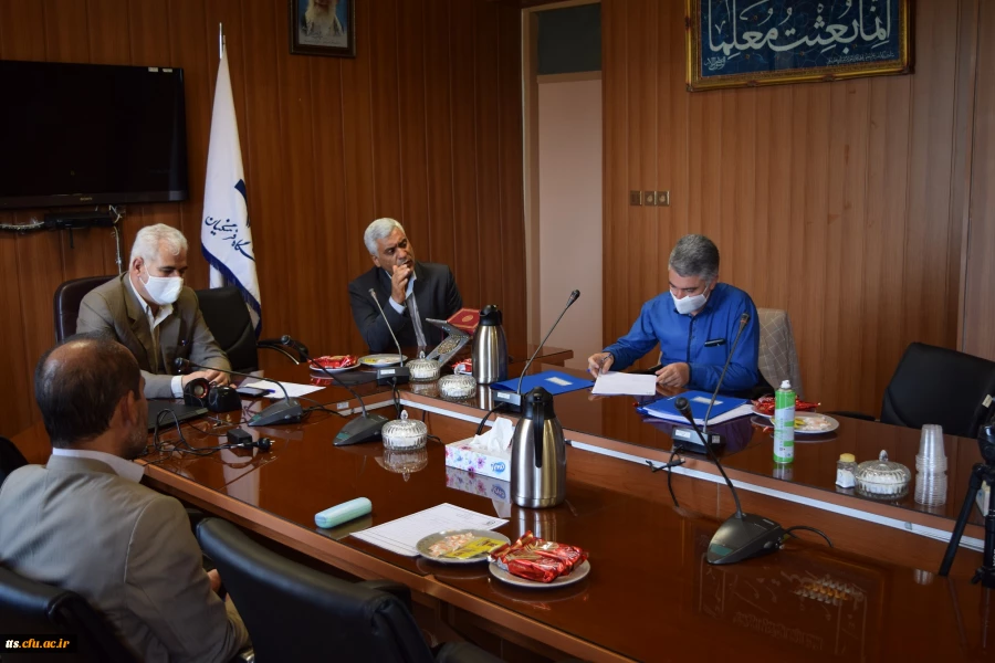 برگزاری جلسه شورای اساتید گروه های علوم، ریاضی و علوم تربیتی  4