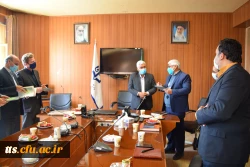 جلسه با مسئولین آموزش و پرورش شهرستان ششتمد  3