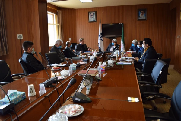 جلسه با مسئولین آموزش و پرورش شهرستان ششتمد  5