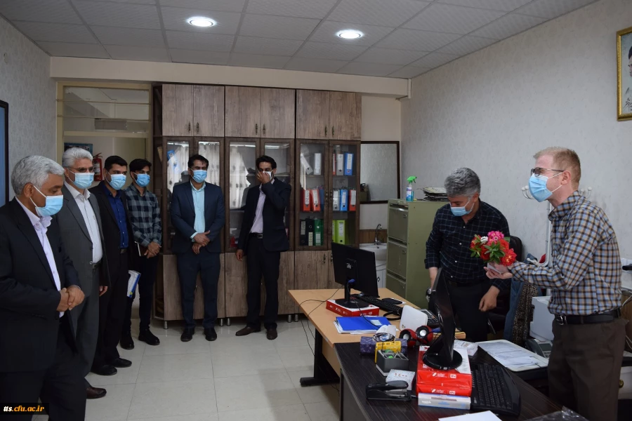 تقدیر از کارکنان آموزش دانشگاه فرهنگیان سبزوار به مناسبت دهه سرآمدی آموزش 5