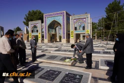 همزمان با گرامیداشت هفته دفاع مقدس صورت گرفت، غبارروبی مزار شهدا و تجدید پیمان با آرمان های شهدای 8 سال دفاع مقدس  4