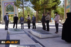 همزمان با گرامیداشت هفته دفاع مقدس صورت گرفت، غبارروبی مزار شهدا و تجدید پیمان با آرمان های شهدای 8 سال دفاع مقدس  7