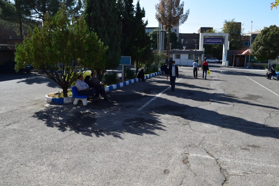 آغاز فرآیند ثبت نام حضوری از پذیرفته شدگان مقطع کارشناسی 1400 6