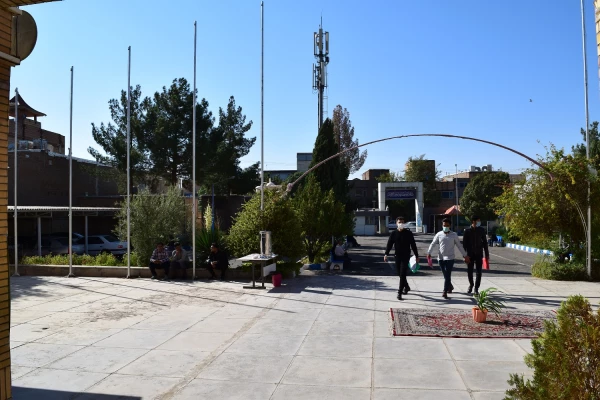 آغاز فرآیند ثبت نام حضوری از پذیرفته شدگان مقطع کارشناسی 1400 12