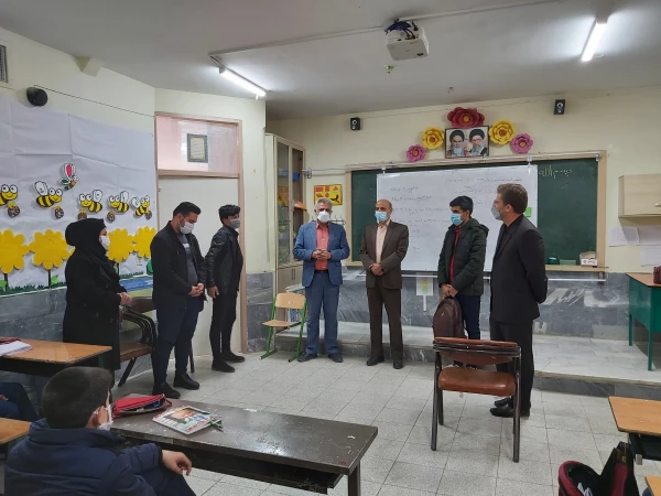 بازدید از کلاس های درس و کارورزی دانشجو معلمان  3