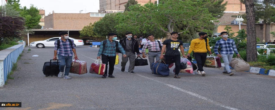 حضور دانشجو معلمان محترم ورودی 1400 در دانشگاه فرهنگیان سبزوار و از سرگیری آموزش حضوری  3