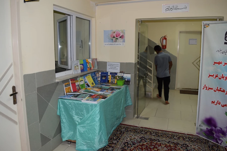 حضور دانشجو معلمان محترم ورودی 1400 در دانشگاه فرهنگیان سبزوار و از سرگیری آموزش حضوری  4