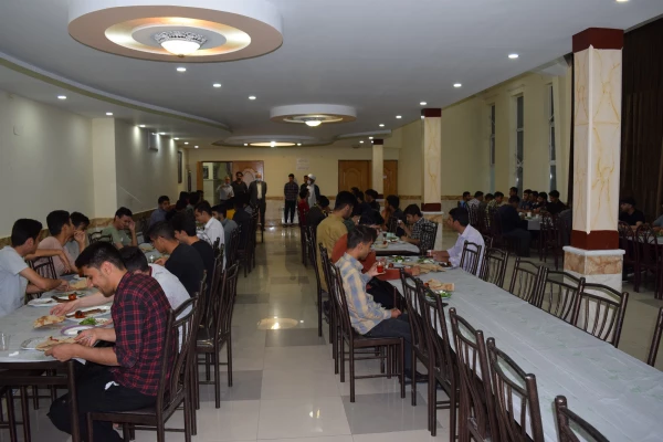 حضور دانشجو معلمان محترم ورودی 1400 در دانشگاه فرهنگیان سبزوار و از سرگیری آموزش حضوری  9