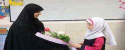 در آستانه بزرگداشت مقام معلم (روز شمار هفته معلم)  2