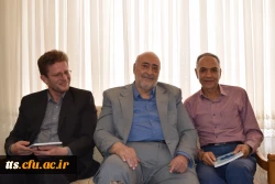 به مناسبت دهه سرآمدی آموزش صورت گرفت. حضور در منزل دو تن از استادان گرانقدر بازنشسته  10