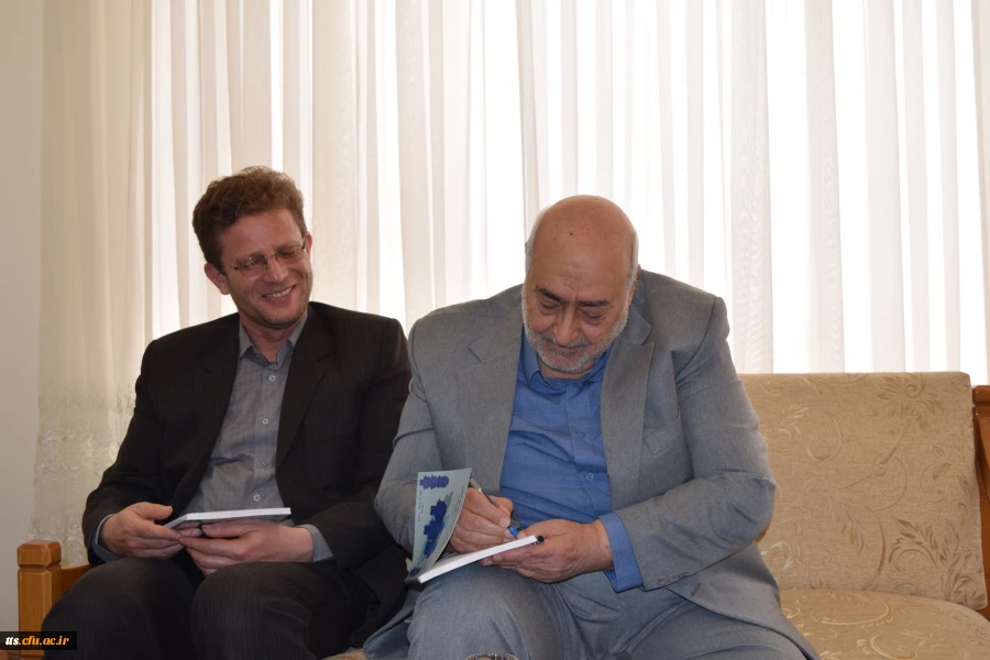 به مناسبت دهه سرآمدی آموزش صورت گرفت. حضور در منزل دو تن از استادان گرانقدر بازنشسته  11