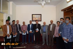 به مناسبت دهه سرآمدی آموزش صورت گرفت. حضور در منزل دو تن از استادان گرانقدر بازنشسته  14