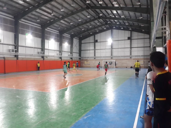 برگزاری مسابقات فوتسال، به مناسبت دهه سرآمدی آموزش و گرامیداشت مقام معلم  2