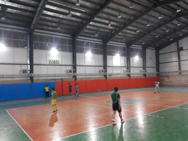 برگزاری مسابقات فوتسال، به مناسبت دهه سرآمدی آموزش و گرامیداشت مقام معلم  3