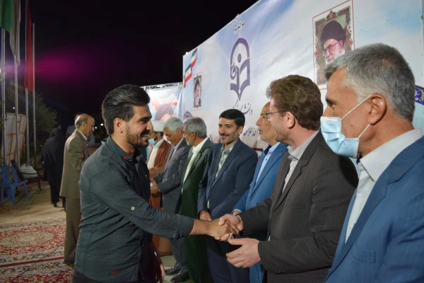 تقدیر از استادان و دانشجو معلمان برتر علمی، آموزشی و فرهنگی 8