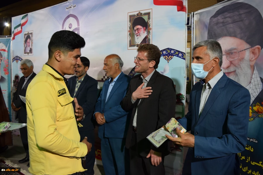 تقدیر از استادان و دانشجو معلمان برتر علمی، آموزشی و فرهنگی 10