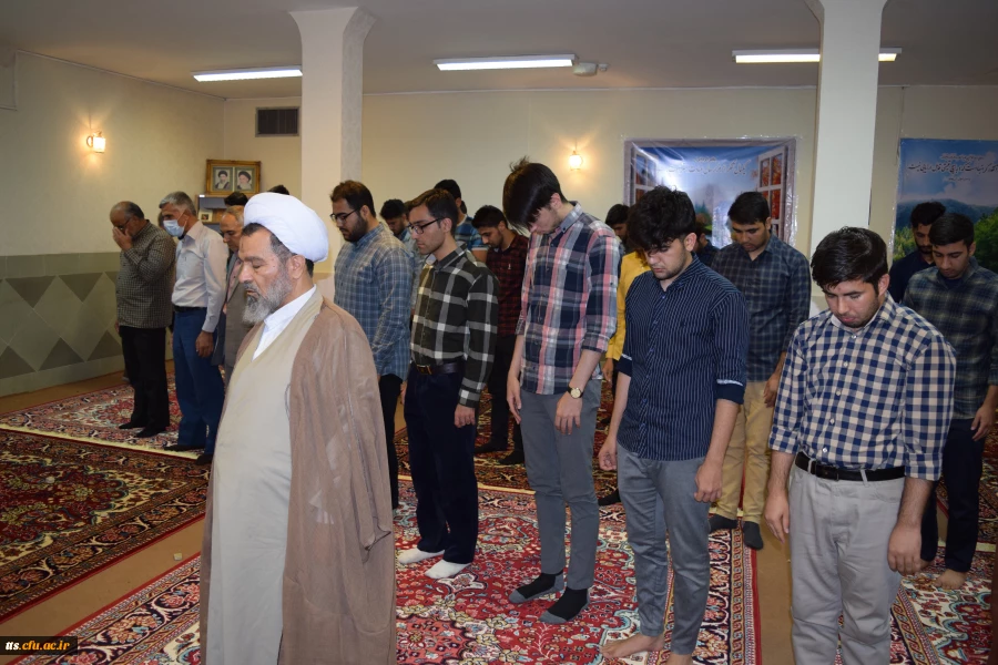 مراسم گرامیداشت دهه سرآمدی آموزش و مقام معلم برگزار شد.  3