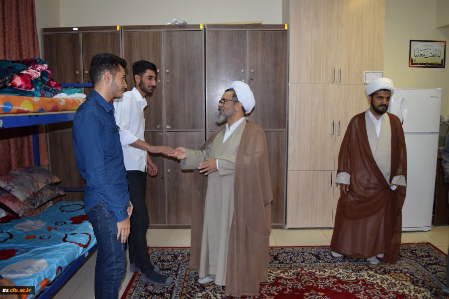 مراسم گرامیداشت دهه سرآمدی آموزش و مقام معلم برگزار شد.  6