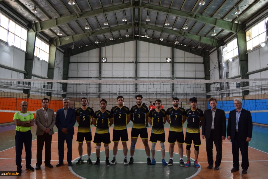 برگزاری مسابقه فوتسال و والیبال دوستانه دانشجو معلمان واحد سبزوار و نیشابور به میزبانی دانشگاه فرهنگیان سبزوار  3