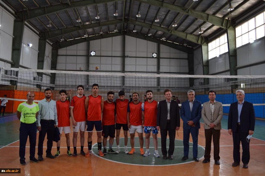 برگزاری مسابقه فوتسال و والیبال دوستانه دانشجو معلمان واحد سبزوار و نیشابور به میزبانی دانشگاه فرهنگیان سبزوار  4