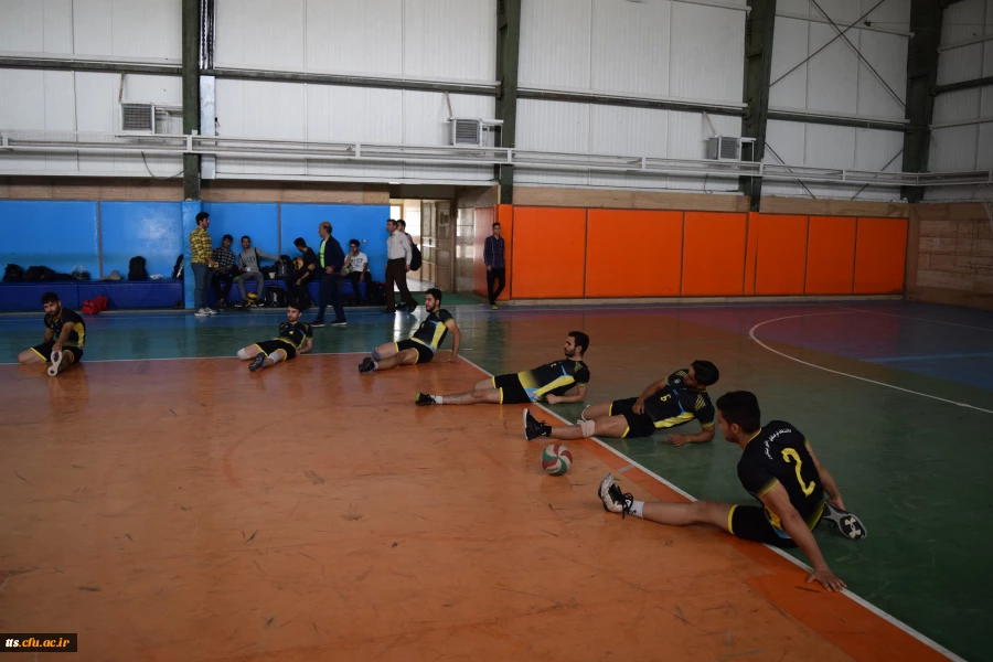 برگزاری مسابقه فوتسال و والیبال دوستانه دانشجو معلمان واحد سبزوار و نیشابور به میزبانی دانشگاه فرهنگیان سبزوار  4